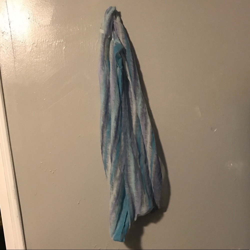 NWT Collection 18 infinity scarf